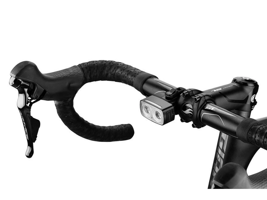 Eclairage Vélo Avant Giant Recon HL 200 Lumens 4 Eclairage Vélo Avant Giant Recon HL 200 Lumens – Image 2