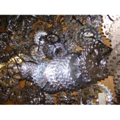 Lot Important De 1200 Pignons Miche Pour Shimano Et Campagnolo -Vélos Soldes Magasin lot important de 1200 pignons miche pour shimano et campagnolo 5